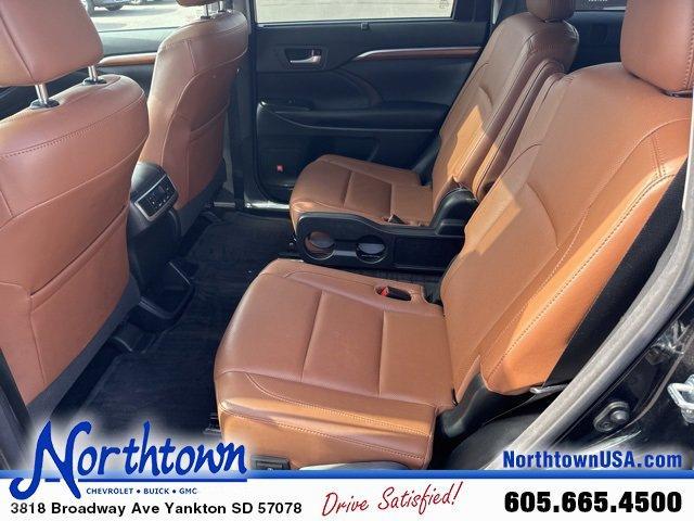 used 2017 Toyota Highlander car, priced at $24,490