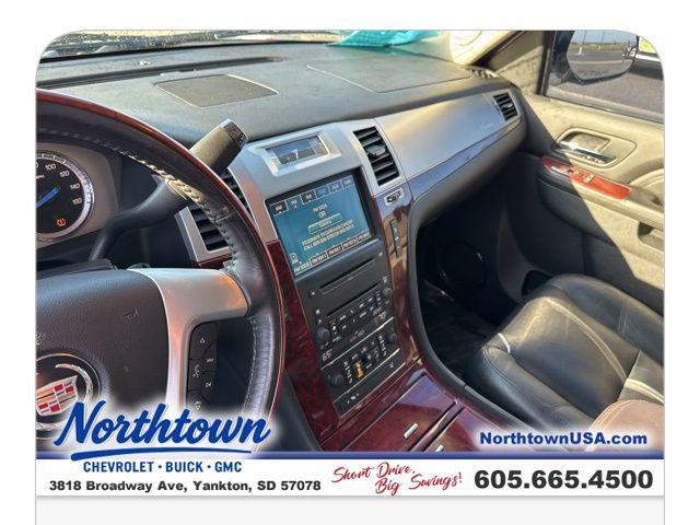 used 2010 Cadillac Escalade car, priced at $7,987