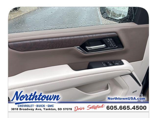 new 2025 GMC Yukon XL car, priced at $94,670