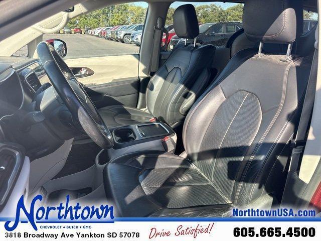 used 2018 Chrysler Pacifica car, priced at $13,987