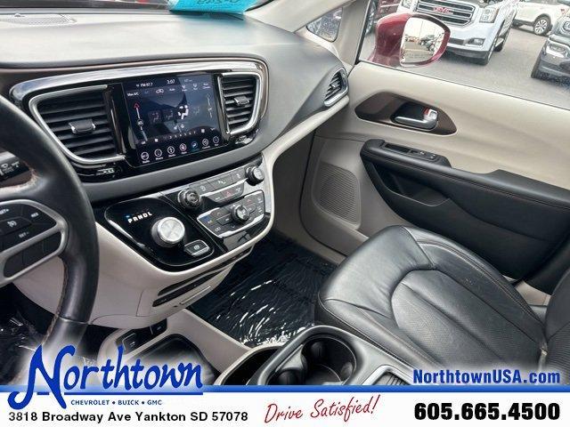 used 2018 Chrysler Pacifica car, priced at $13,987