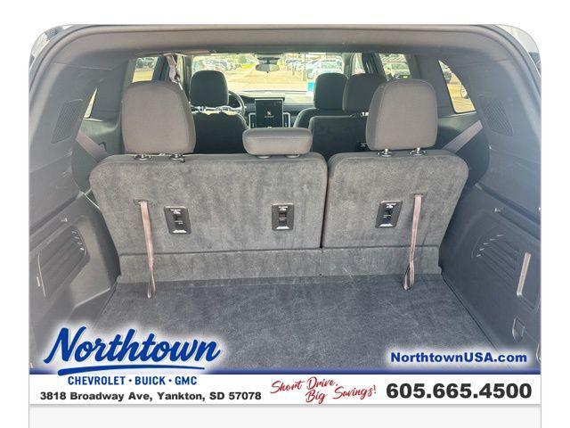 used 2025 GMC Acadia car, priced at $35,990