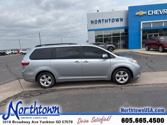 used 2015 Toyota Sienna car, priced at $9,987