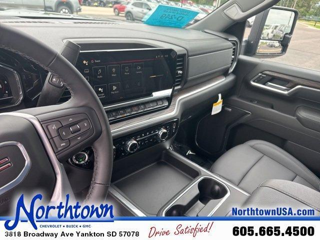 new 2025 GMC Sierra 2500 car, priced at $76,320