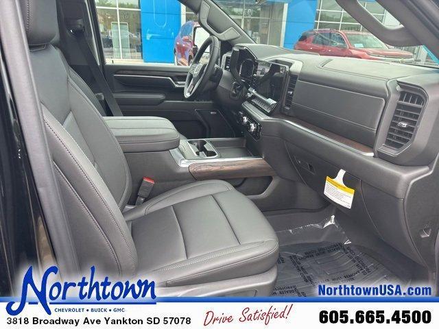 new 2025 GMC Sierra 2500 car, priced at $76,320