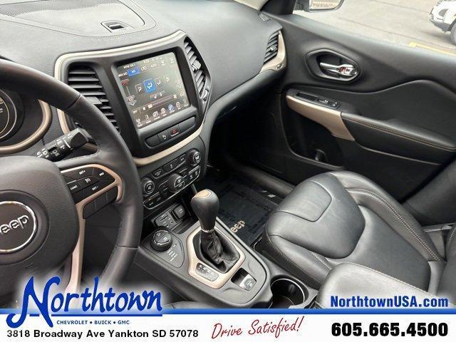 used 2018 Jeep Cherokee car, priced at $18,490