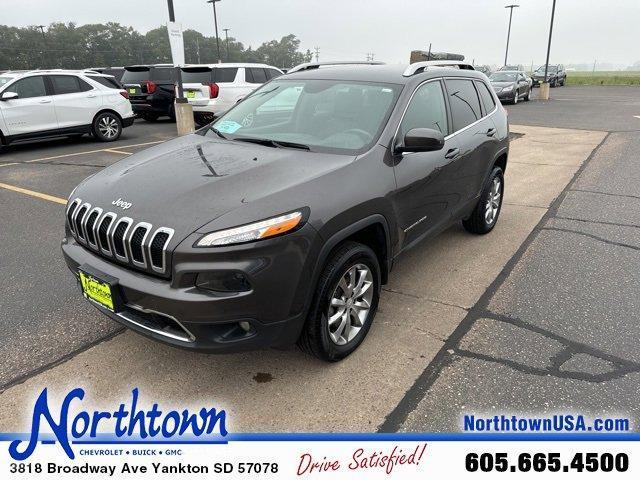 used 2018 Jeep Cherokee car, priced at $18,490