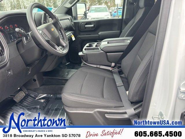 new 2025 Chevrolet Silverado 3500 car, priced at $63,235