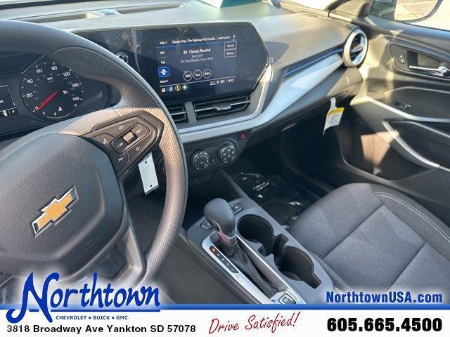new 2025 Chevrolet Trax car, priced at $21,155