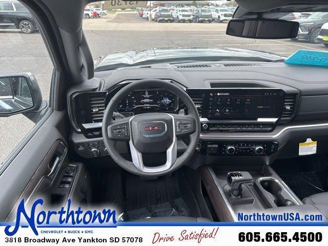 new 2025 GMC Sierra 1500 car, priced at $59,225
