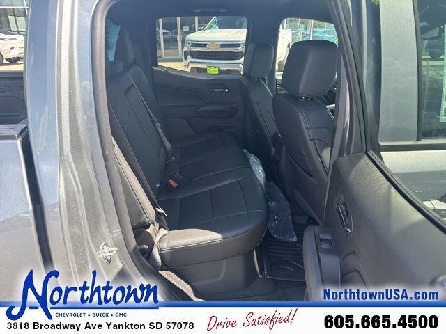 new 2025 Chevrolet Colorado car, priced at $45,200
