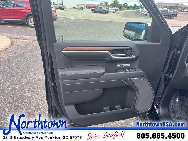new 2025 GMC Sierra 1500 car