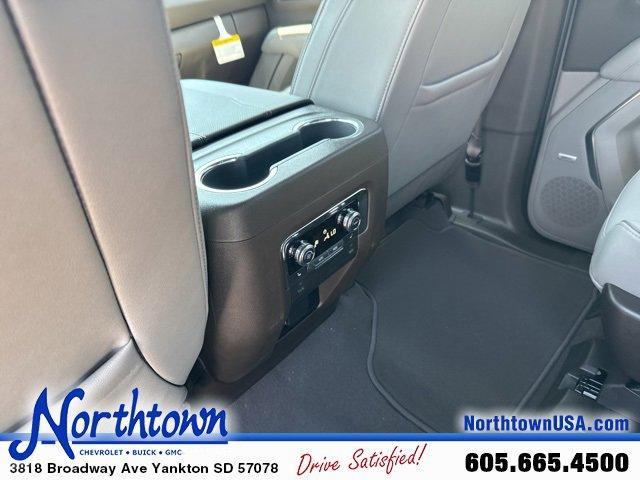 new 2025 GMC Yukon XL car, priced at $77,640