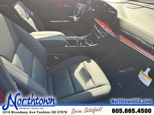 new 2025 Chevrolet Traverse car, priced at $56,450