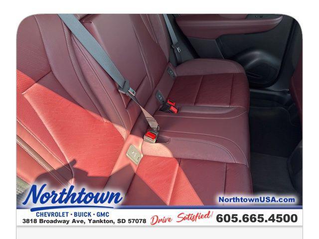 new 2025 Buick Envision car, priced at $37,940