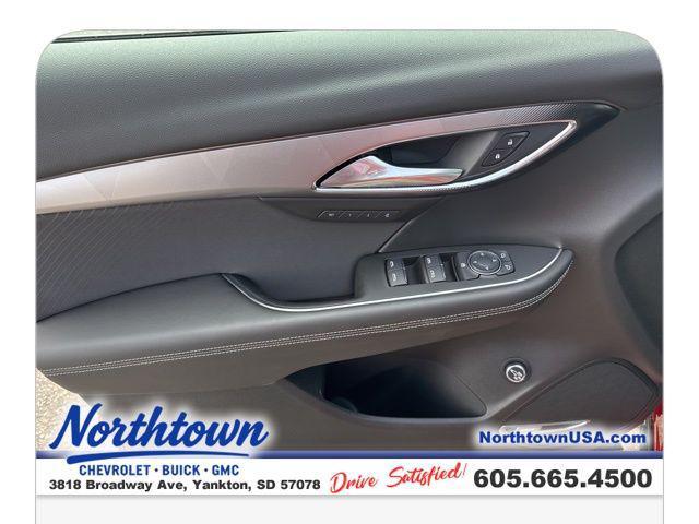 new 2025 Buick Envision car, priced at $39,930