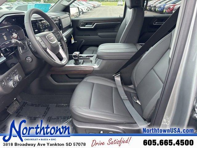 new 2025 GMC Sierra 1500 car, priced at $59,500