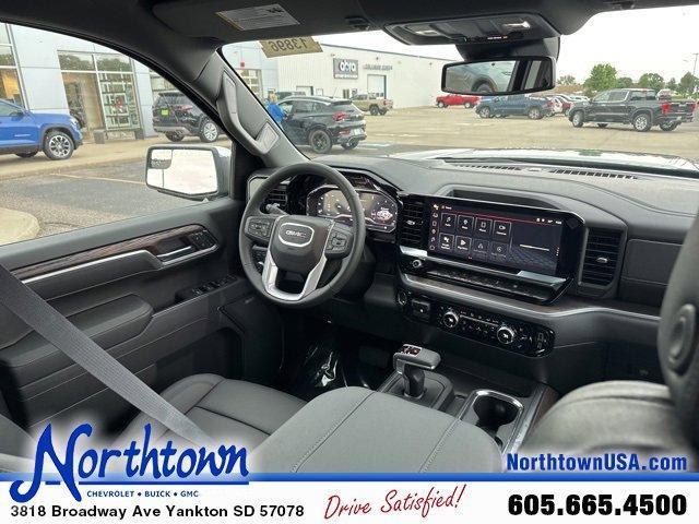 new 2025 GMC Sierra 1500 car, priced at $59,500