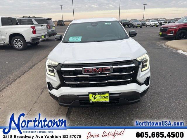 new 2025 GMC Terrain car, priced at $30,145