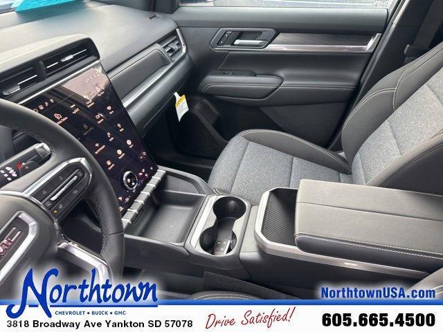new 2025 GMC Terrain car, priced at $29,640