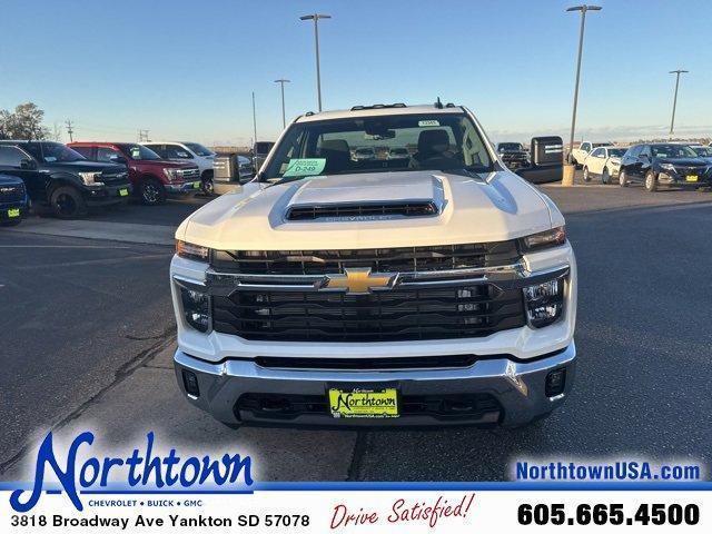 new 2025 Chevrolet Silverado 2500 car, priced at $63,690