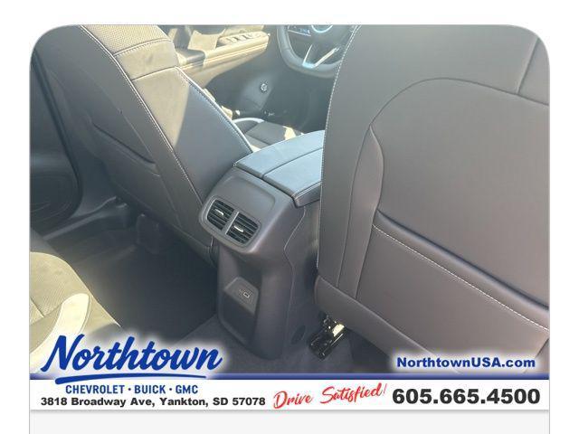 new 2025 Buick Envision car, priced at $39,930