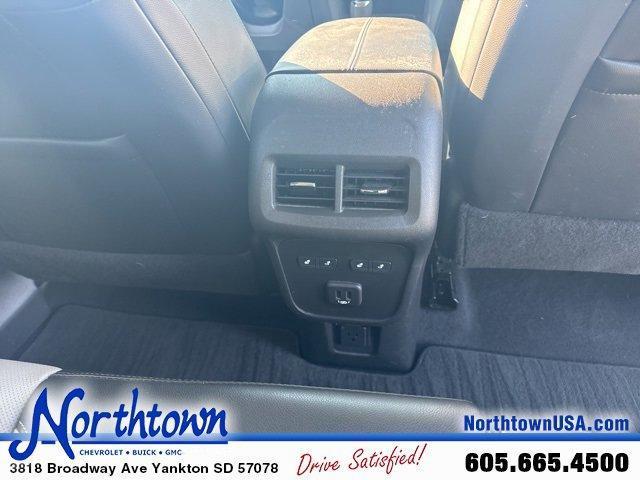 used 2021 Chevrolet Equinox car, priced at $24,490