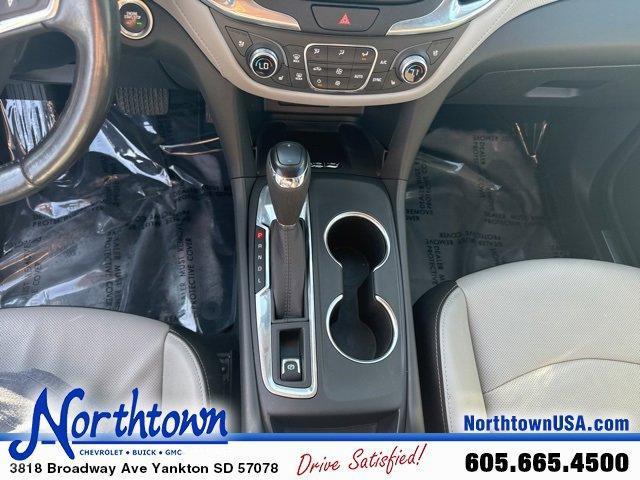 used 2021 Chevrolet Equinox car, priced at $24,490