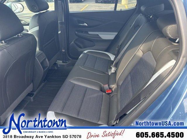 new 2025 Buick Envista car, priced at $25,035