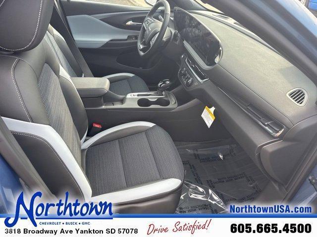 new 2025 Buick Envista car, priced at $25,035
