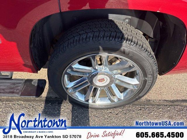 used 2013 Cadillac Escalade car, priced at $18,987