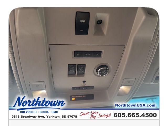 used 2015 GMC Yukon XL car, priced at $10,987