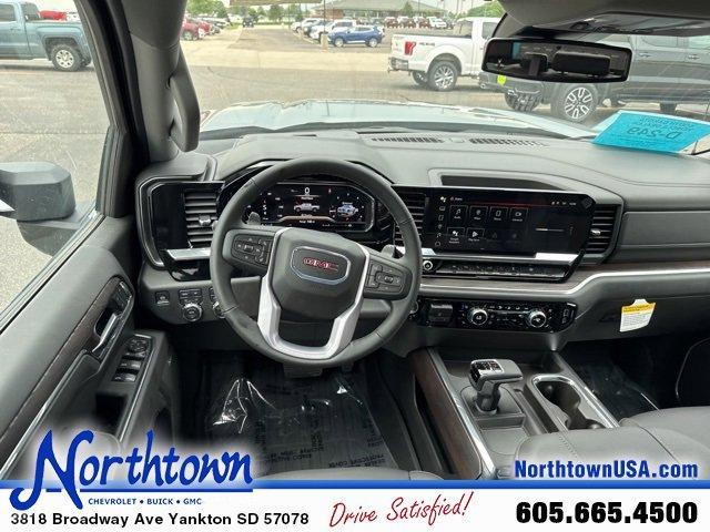 new 2025 GMC Sierra 1500 car, priced at $62,880
