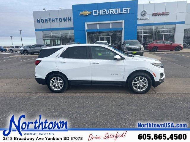 used 2024 Chevrolet Equinox car, priced at $24,990