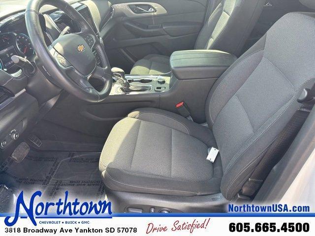 used 2022 Chevrolet Traverse car, priced at $32,490