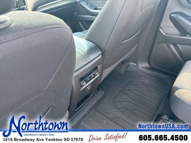 used 2022 Chevrolet Traverse car, priced at $32,490