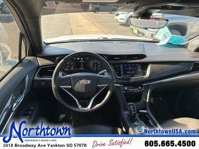 used 2020 Cadillac XT6 car, priced at $32,490