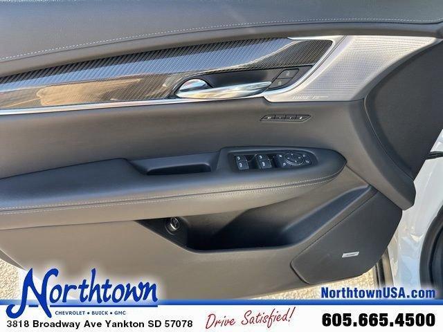 used 2020 Cadillac XT6 car, priced at $32,490