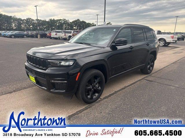used 2024 Jeep Grand Cherokee L car, priced at $39,990