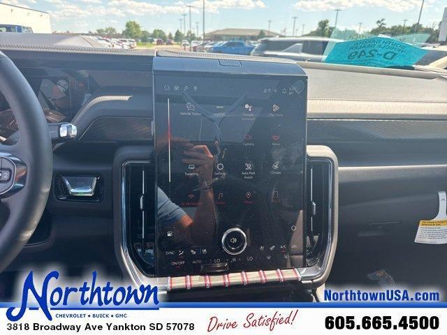 new 2025 GMC Yukon car, priced at $85,590