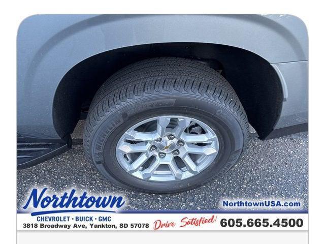 new 2026 Chevrolet Suburban car, priced at $75,865