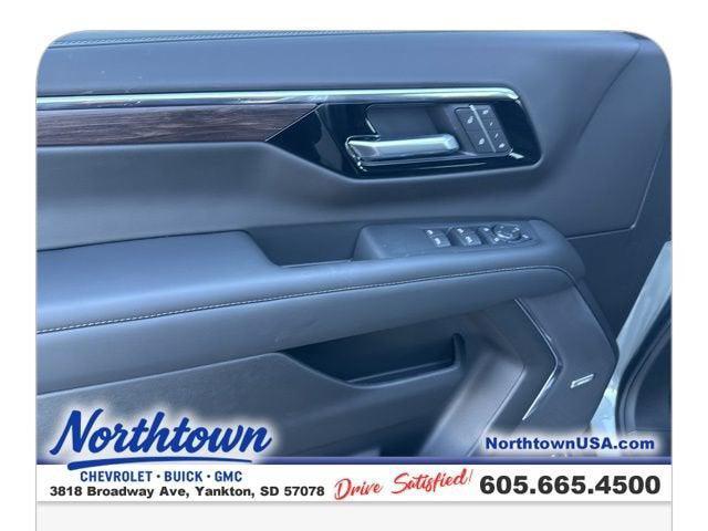 new 2026 Chevrolet Suburban car, priced at $75,865