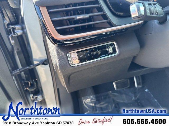 new 2025 Buick Envision car, priced at $39,740