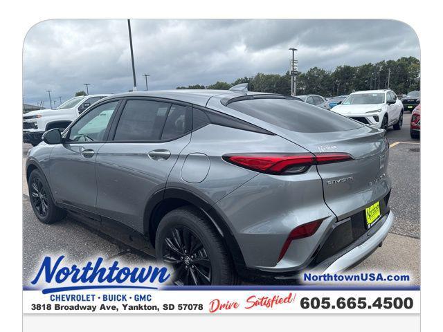 new 2025 Buick Envista car, priced at $27,275