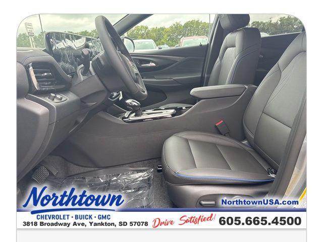 new 2025 Buick Envista car, priced at $27,275