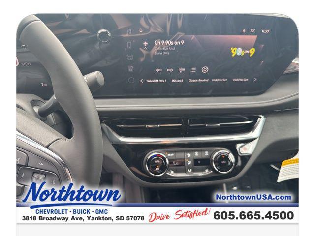 new 2025 Buick Envista car, priced at $27,275