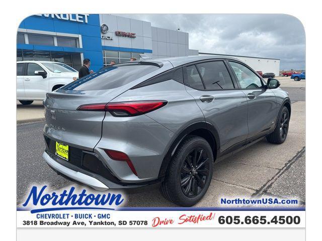 new 2025 Buick Envista car, priced at $27,275