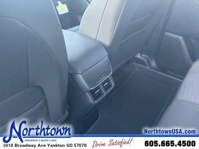 new 2025 Chevrolet Equinox car, priced at $28,995