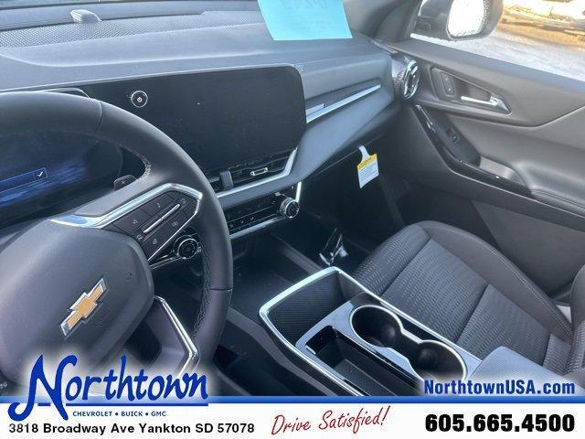 new 2025 Chevrolet Equinox car, priced at $28,995
