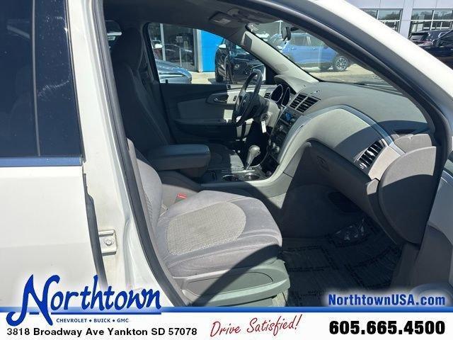 used 2011 Chevrolet Traverse car, priced at $3,487